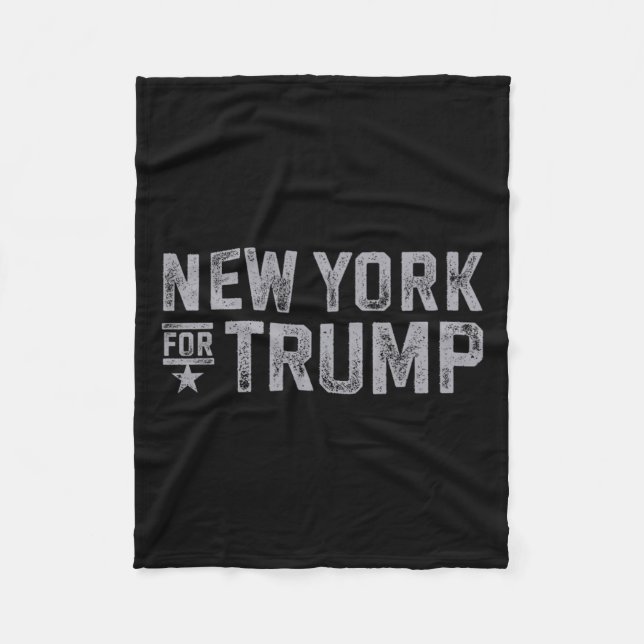 York For Trump 2024 New Yorkers Love Heart Trump  Fleece Blanket (Front)