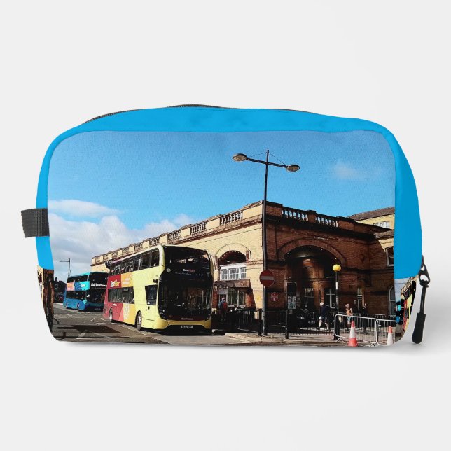 York station dopp kit (Front)