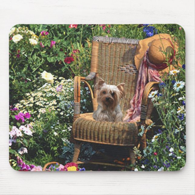 Yorkshire Terrier Mousepad Garden (Front)