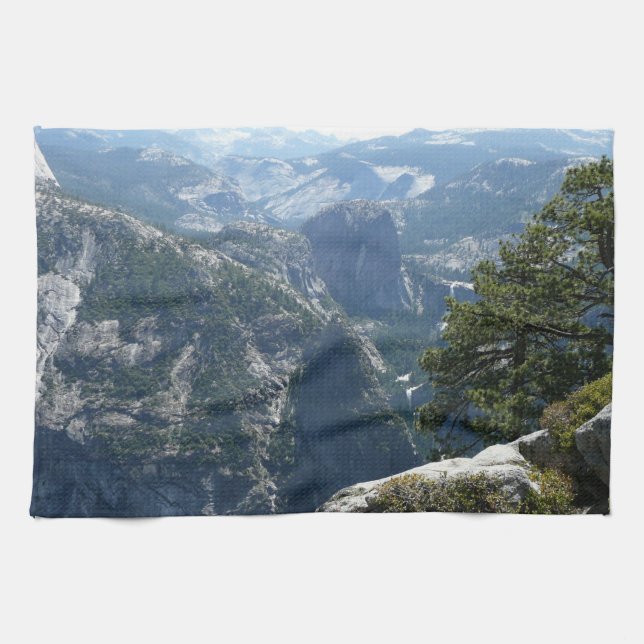 Yosemite Mountain View in Yosemite National Park Tea Towel (Horizontal)