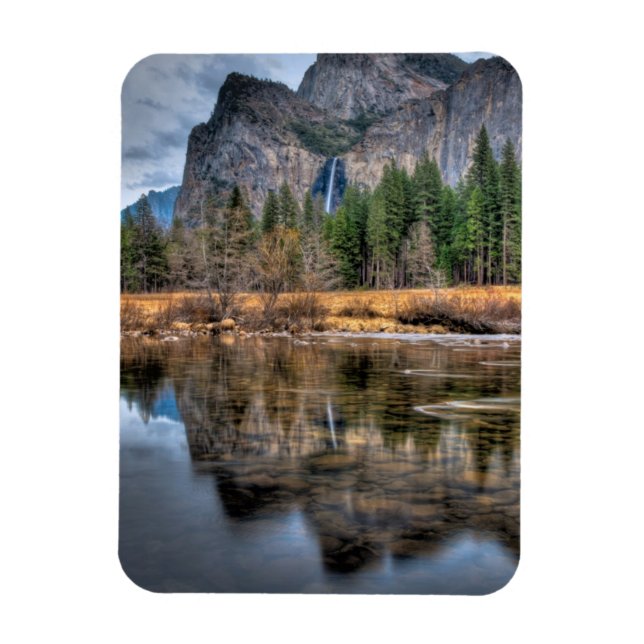 Yosemite Scenic Falls Magnet (Vertical)