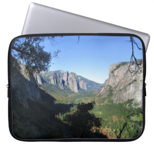 Yosemite Valley from Four Mile Trail - Yosemite Laptop Sleeve