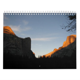 YOSEMITE VIEWS CALENDAR