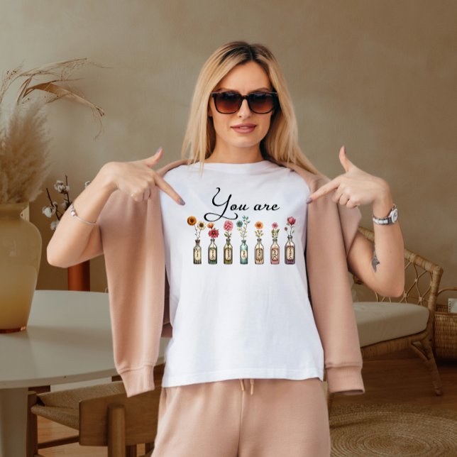 You are amazing Jesus T-Shirt (Creator Uploaded)