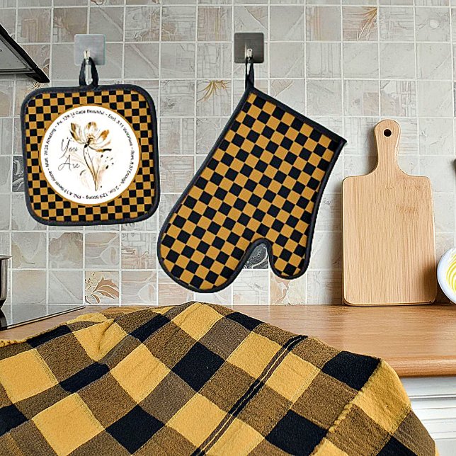 You are beautiful scriptures flower and plaid oven mitt & pot holder set (Creator Uploaded)