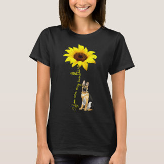 You Are My Sunshine Sunflower German Shepherd Mum T-Shirt