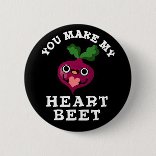 You Make My Heart Beet Funny Veggie Pun Dark BG 6 Cm Round Badge