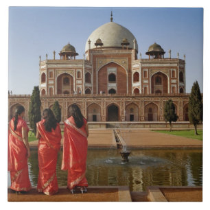 Young Indian ladies and Humayun's Tomb, Delhi, Tile