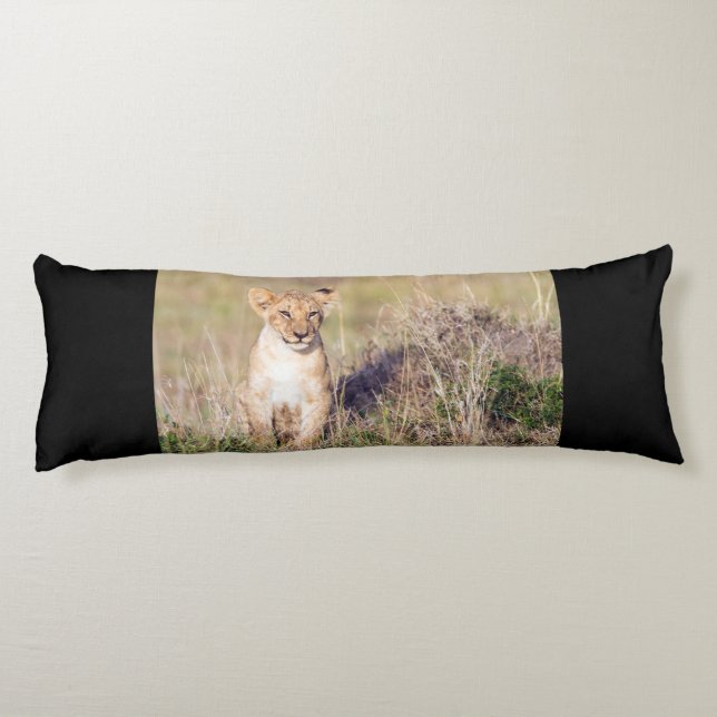 Young lion body cushion (Back)