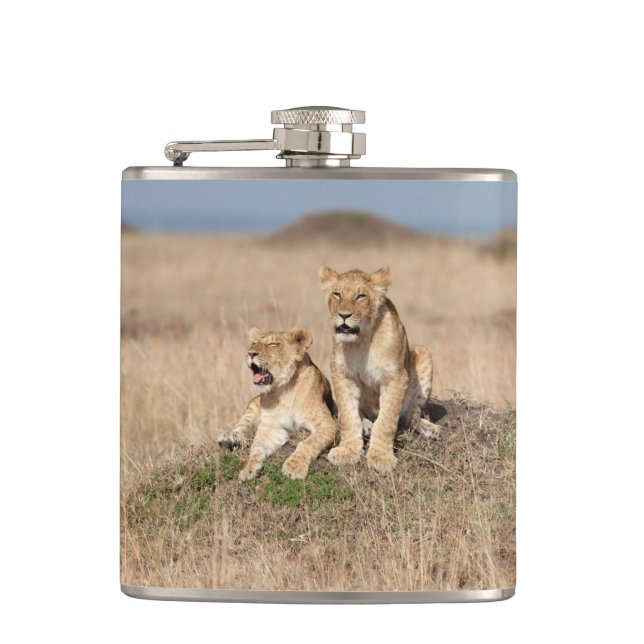 Young lions hip flask (Front)
