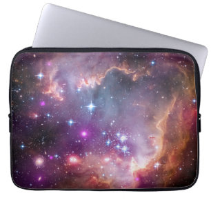 Young Stars In The Small Magellanic Cloud. Laptop Sleeve