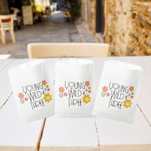 Young, Wild & Three B-Day Favour Bag Smile