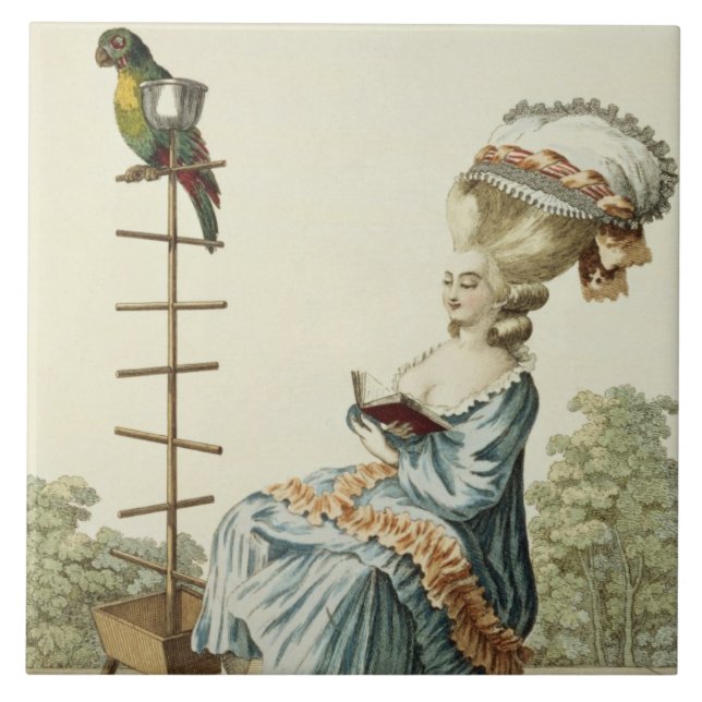 Young woman reading in a day dress with an elabora tile (Front)