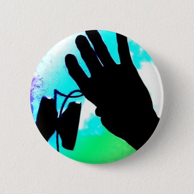 yoyo in the sky 6 cm round badge (Front)