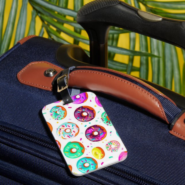 Yummy cream doughnuts pattern luggage tag (Front Insitu 1)
