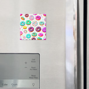 Yummy cream doughnuts pattern magnet