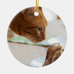 Yummy Guglhupf Ceramic Tree Decoration