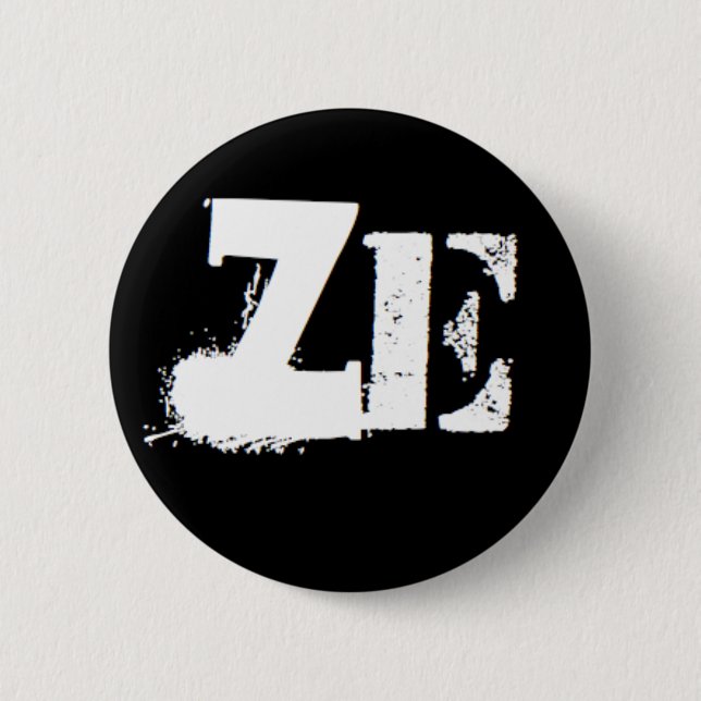 "Ze" is my pronoun 6 Cm Round Badge (Front)