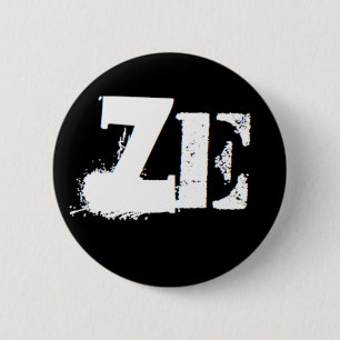 "Ze" is my pronoun 6 Cm Round Badge