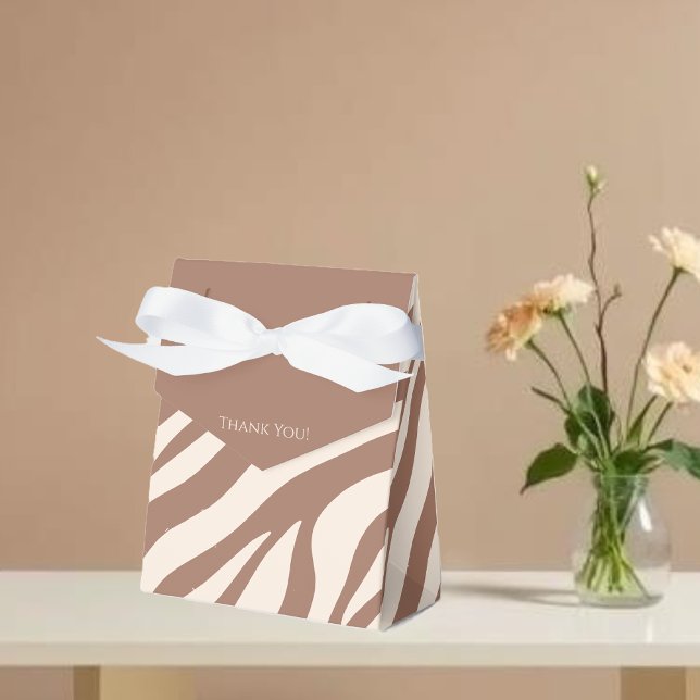 Zebra Print-Mocha Mousse Favour Box (Zebra Print-Mocha Mousse Favor Boxes)