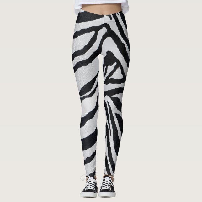 Zebra stripe pattern leggings (Front)