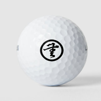 Zen Swing: 無文字 Kamon Golf Ball Elegance
