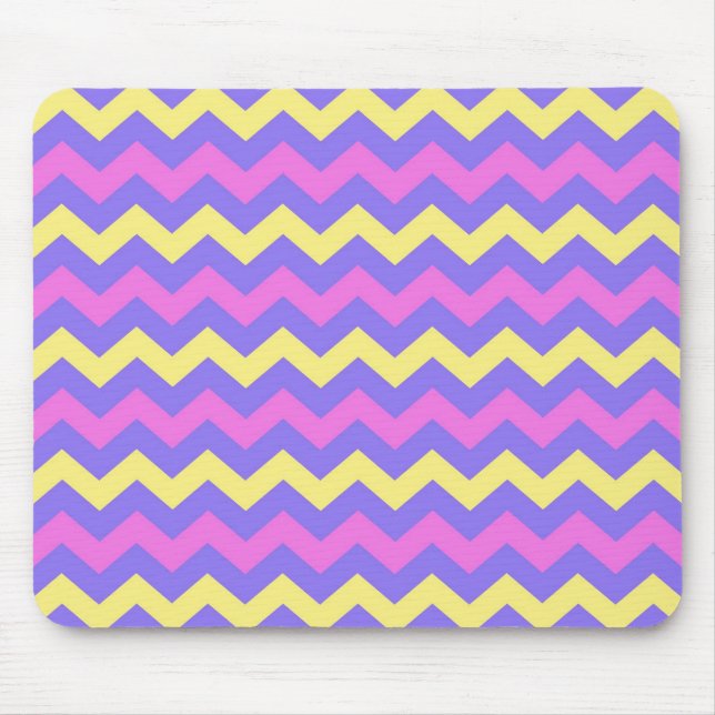Zigzag patroon (geel, paars en roze) mouse pad (Front)