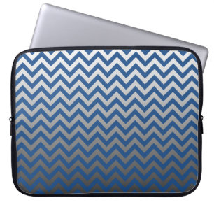 ZIGZAG pattern - grey gradients + your backgr. Laptop Sleeve