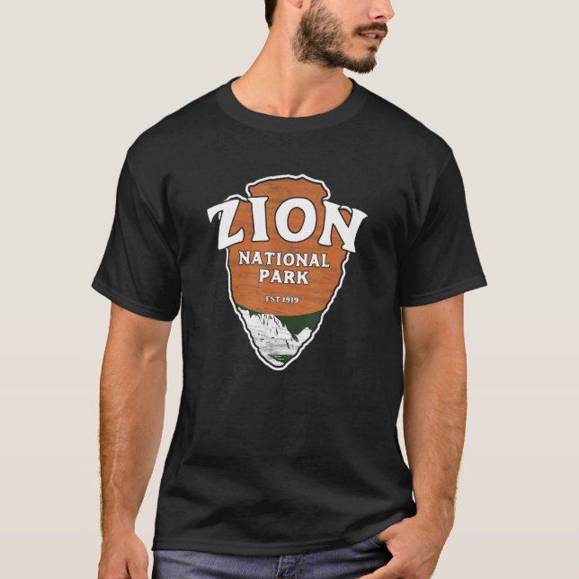 Zion National Park Classic Style Arrowhead Sign T-Shirt (Front)