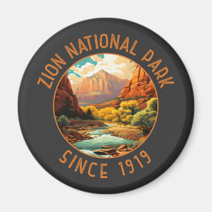 Zion National Park Retro Distressed Circle Magnet