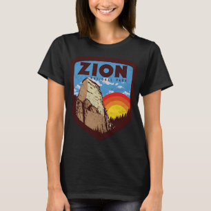 Zion National Park Utah - Retro 80s Style T-Shirt