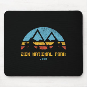 Zion National Park Utah Retro Vintage Hiking Gift Mouse Pad