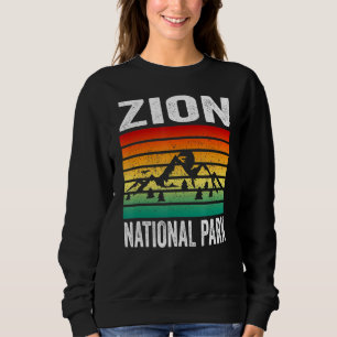 Zion National Park Utah Retro Vintage Sunset Souve Sweatshirt