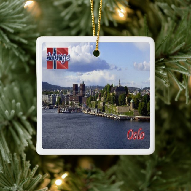 zNO004 OSLO, Norway, Europe, Ceramic Ornament (Tree)