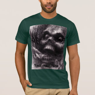 Zombie Skull, rising from the grave screaming. T-Shirt