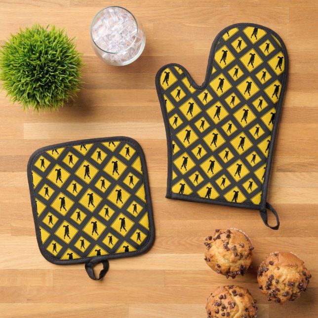 Zombie Warning Halloween Oven Mitt & Pot Holder Set (Top Down)