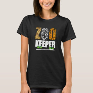 Zookeeper Zoo Keeper African Animals Zebra Giraffe T-Shirt